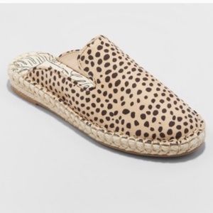 DV by Dolce Vita Espadrilles/Mules 7.5 NEW Chetah
